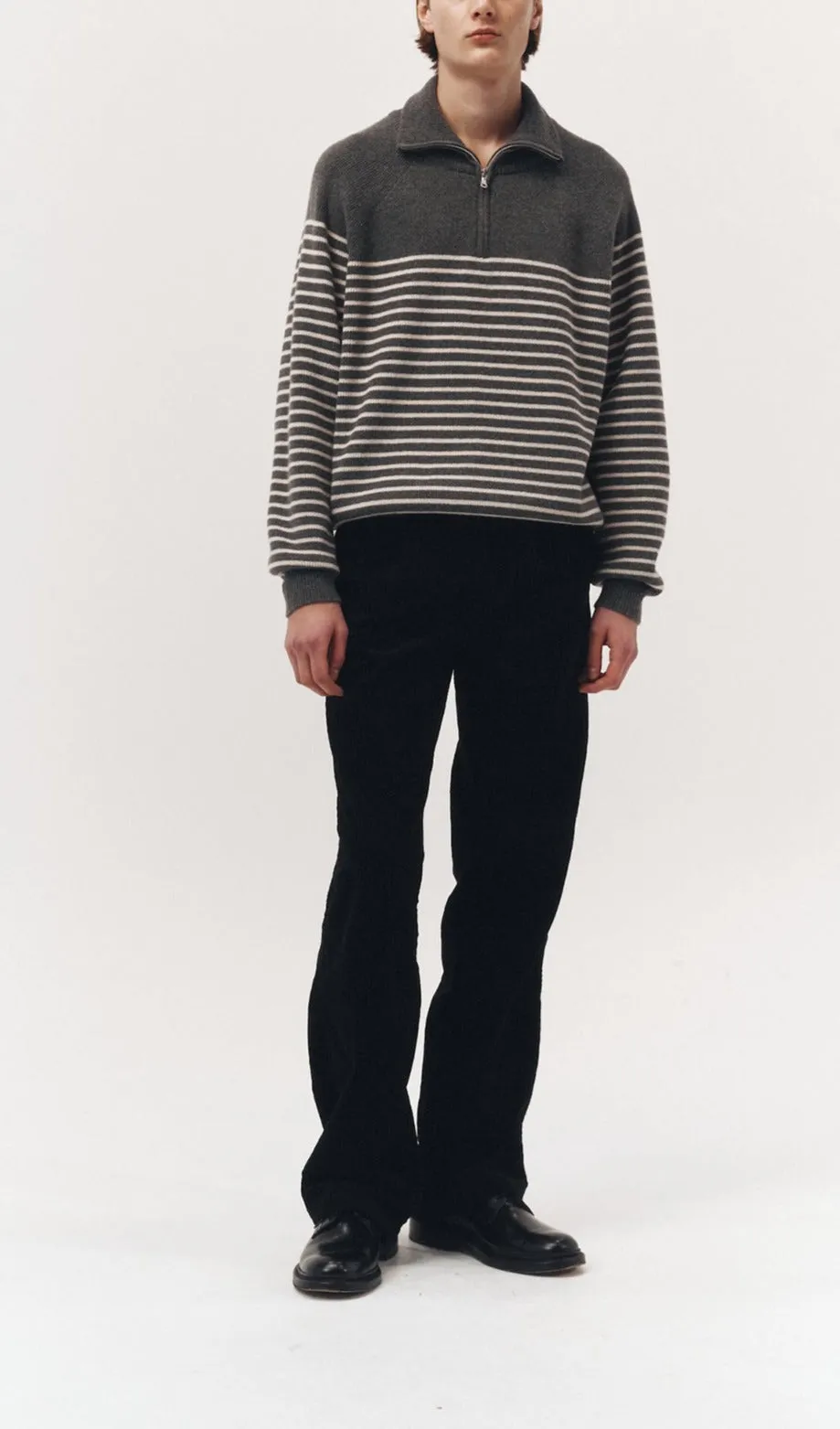 HALF ZIP-UP STRIPE KNIT