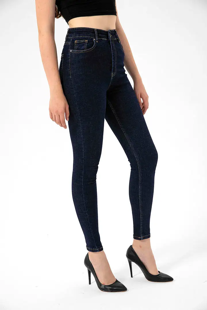 WOMEN SKINNY FIT DENIM